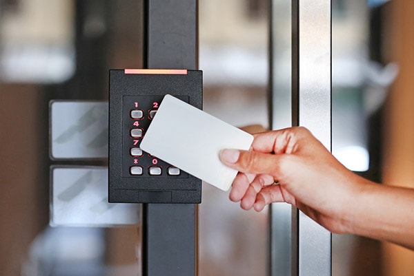 Sao chép thẻ từ khách sạn Biên Hòa dịch vụ tận nơi 24/7 8 Thẻ từ khách sạn