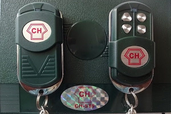 Sao chép remote Cửa Cuốn 1 điều khiển cửa cuốn