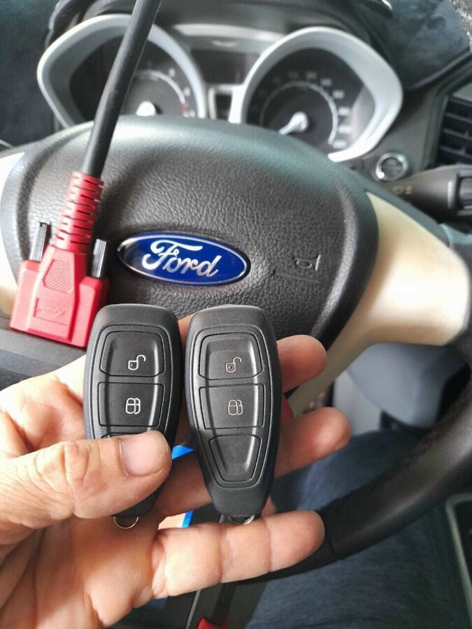 Chìa khóa smartkey Ford Ecosport